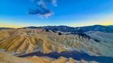 Zabriskie Point au coucher du Soleil