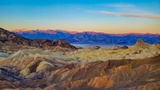 Zabriskie Point au lever du Soleil