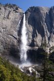 Upper Yosemite Fall, vue de Yosemite Falls Trail