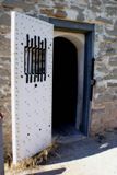 Porte d'entrée des cellules