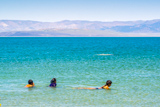 Baignade dans Mono Lake