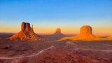 Coucher de Soleil vu de Monument Valley Viewpoint
