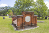 Colonial Park Cemetery