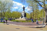 General Marquis de Lafayette Statue