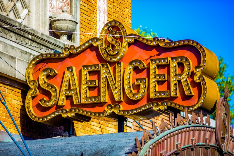 Saenger Theatre