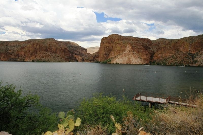 Apache Lake