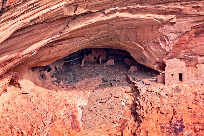 Mummy Cave Overlook