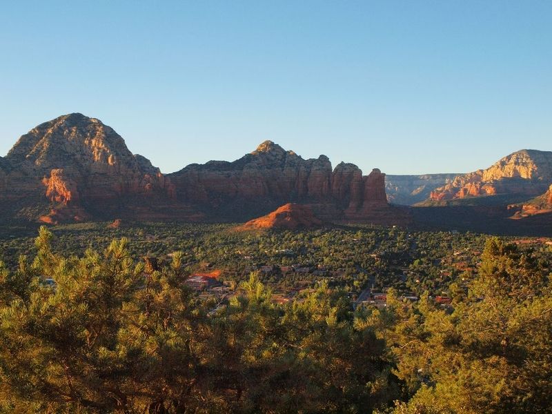 Coucher de Soleil depuis Sedona Airport Scenic Lookout