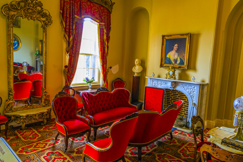 Arlington House