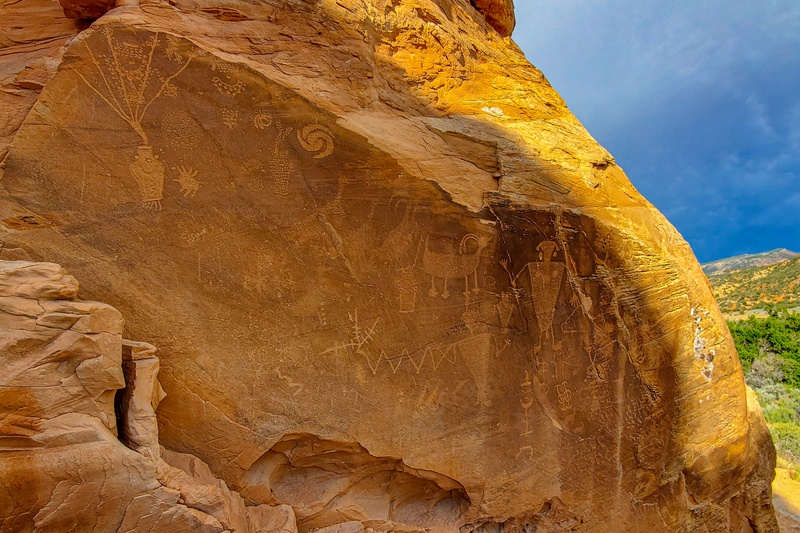 Cub Creek Petroglyphs