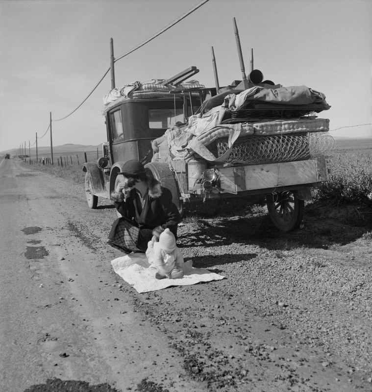 Migrants en panne sur l'US99, &agrave; Tracy, Californie, 1937