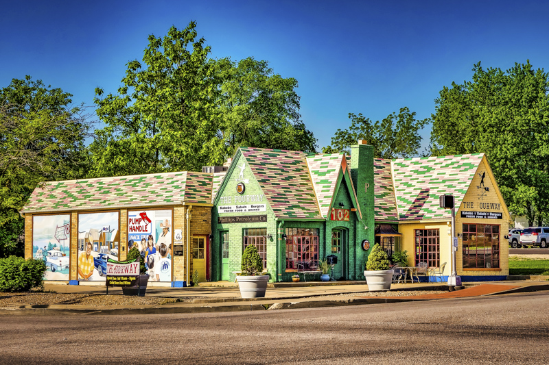 Carr Phillips 66 Service Station