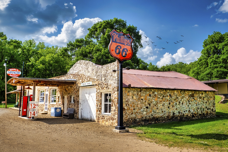 Spencer Garage & Service Station