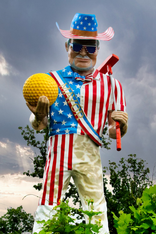 Uranus Missouri Towne Center