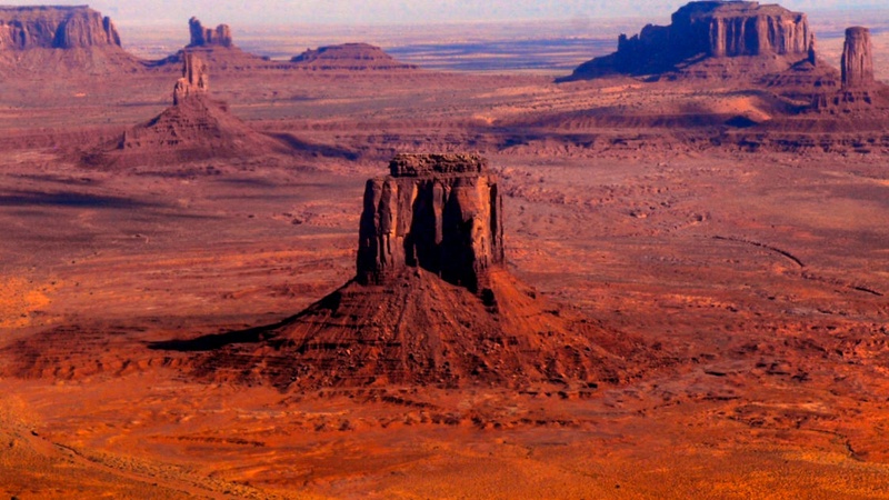 Survol de Monument Valley