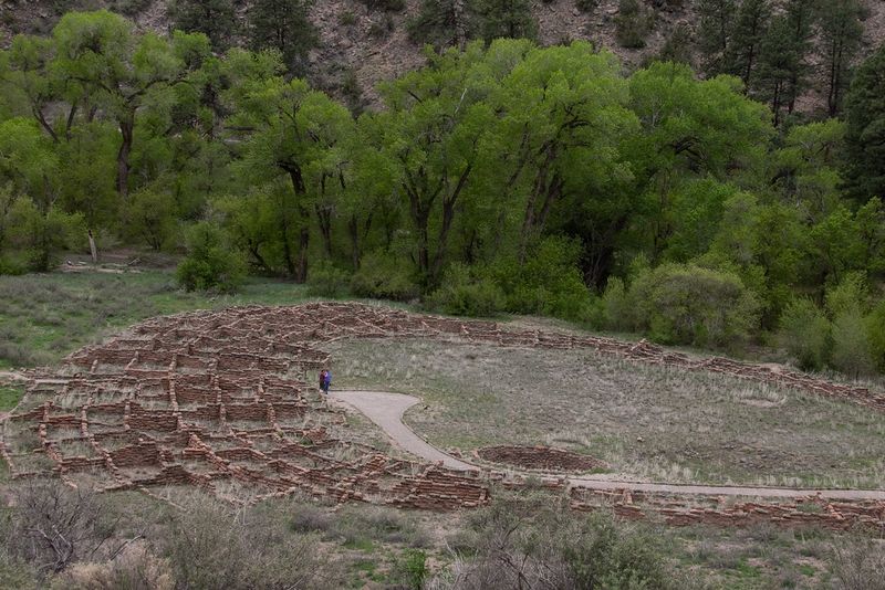Tyuonyi Pueblo