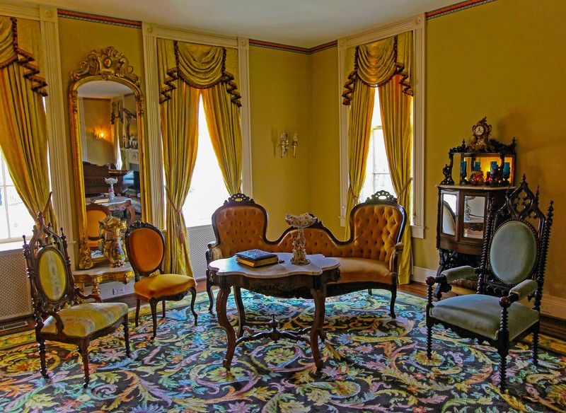 Arlington Antebellum Home & Garden