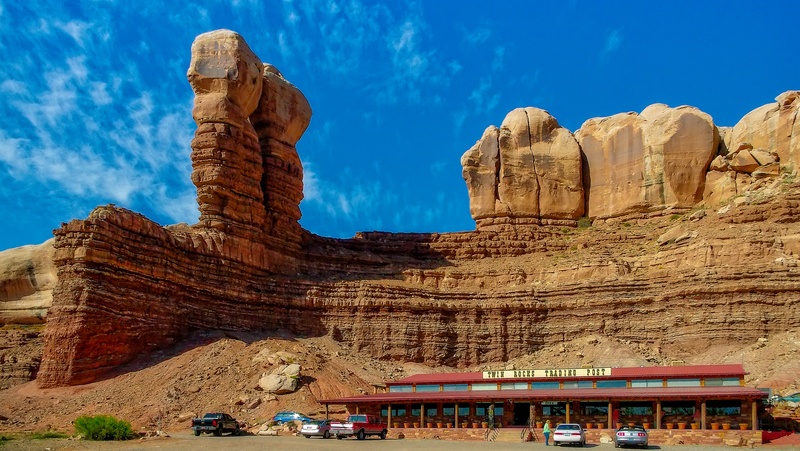 Navajo Twin Rocks