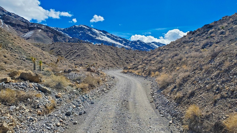 Racetrack Valley Road