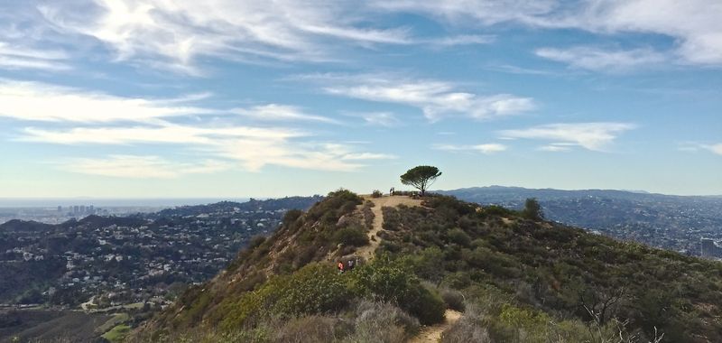 Vue de Cahuenga Peak Hike