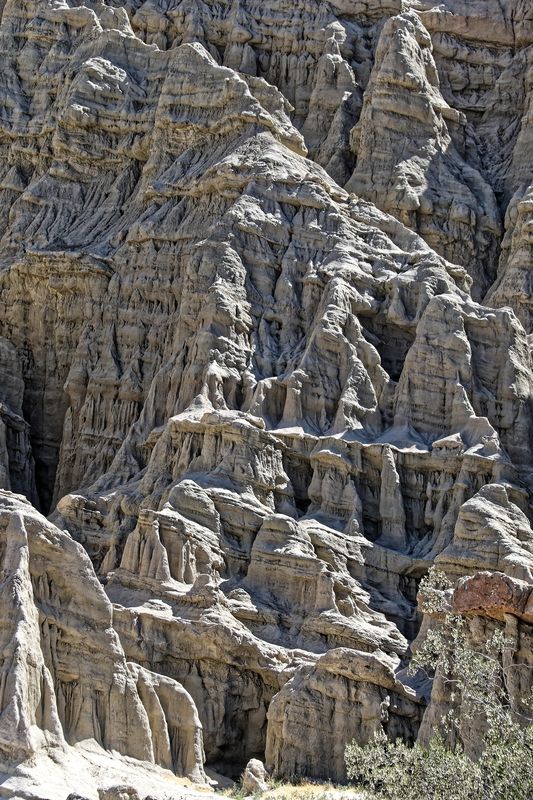 White House Cliffs