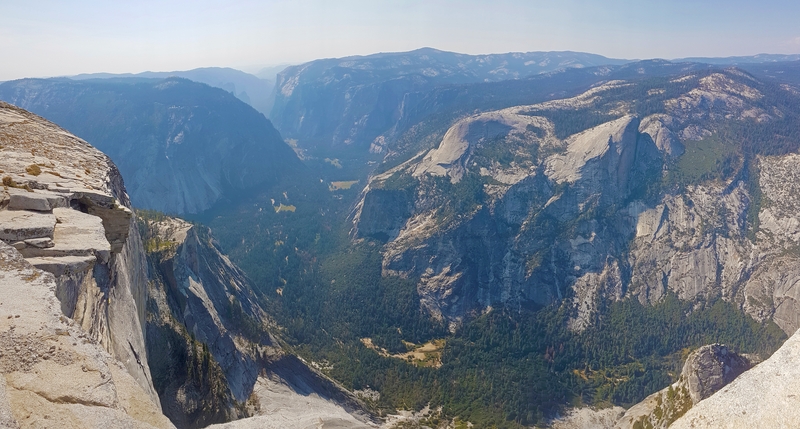 Vue au sommet de Half Dome