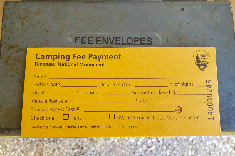 Enveloppe pour payer son emplacement de camping à Echo Park, Dinosaur NM