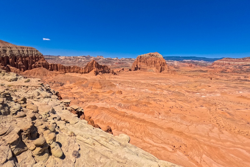 Lower South Desert Overlook