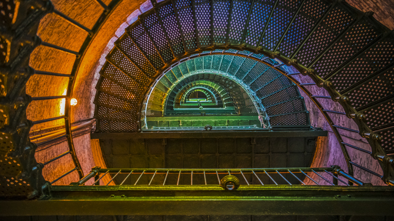 Escaliers dans Currituck Beach Lighthouse