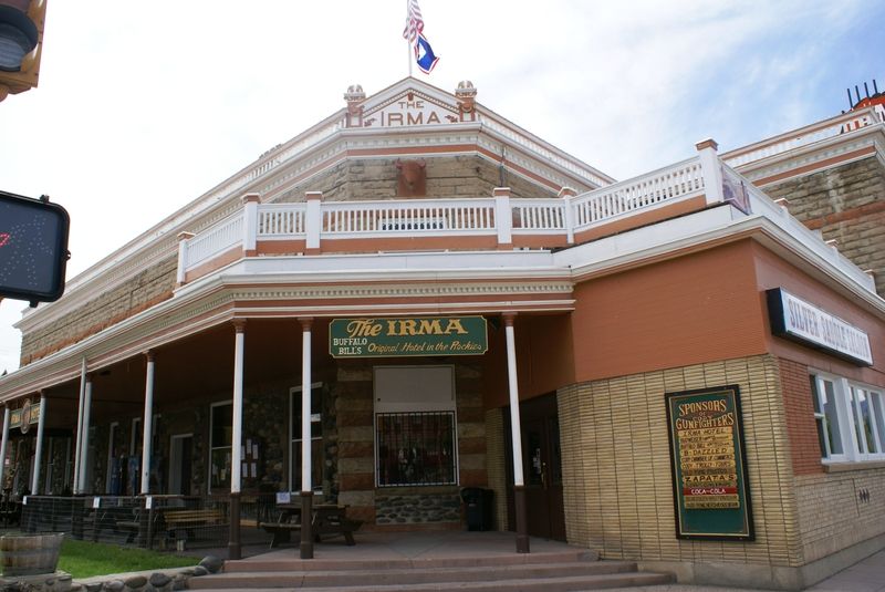 Irma Hotel
