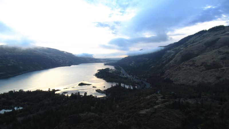 Rowena Crest Viewpoint
