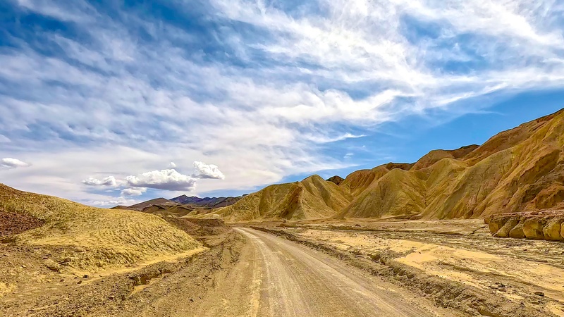 Twenty Mule Team Canyon