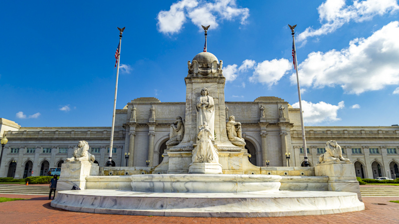 Columbus Fountain