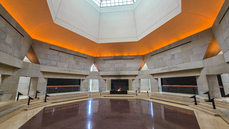 Hall of Remembrance, United States Holocaust Memorial Museum