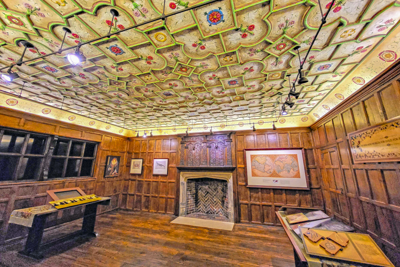 Elizabethan Room