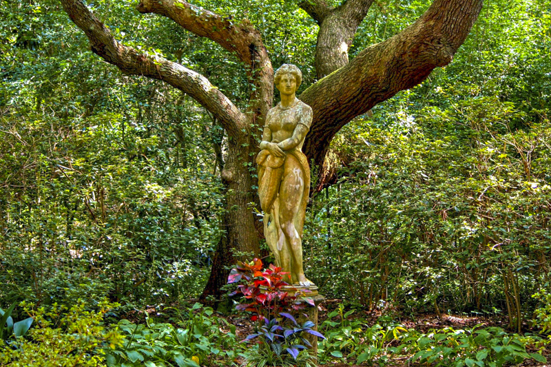 The Elizabethan Gardens