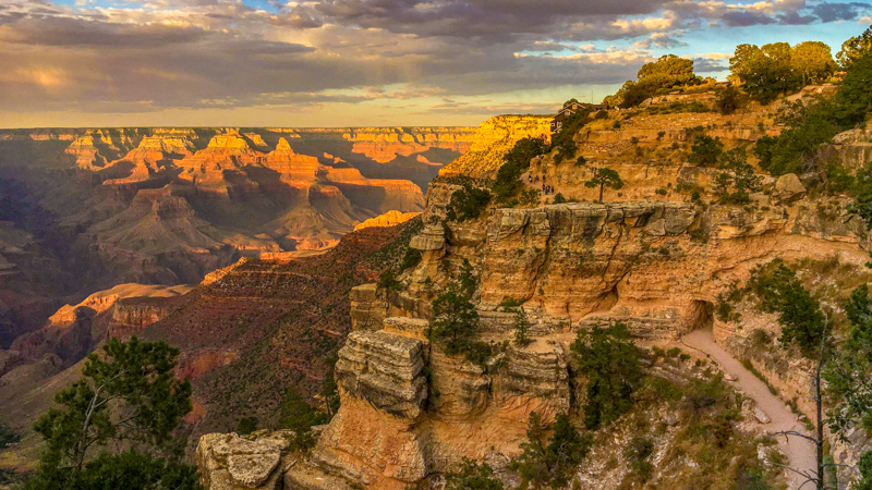 Bright Angel Trail