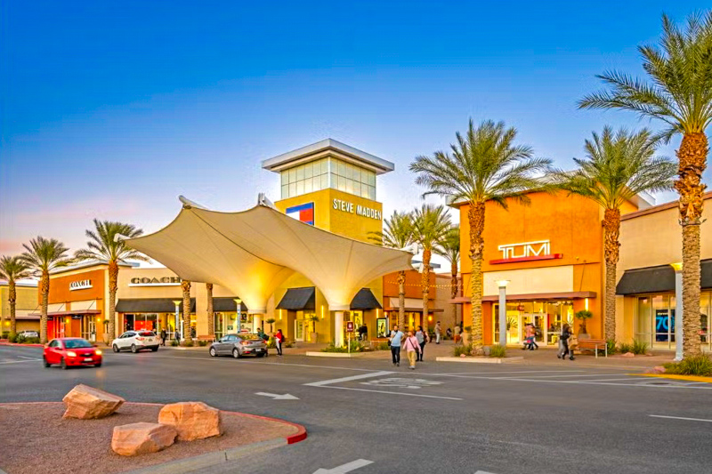 South Premium Outlets
