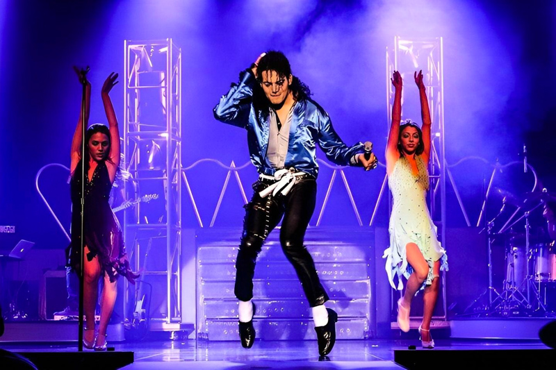 MJ Live