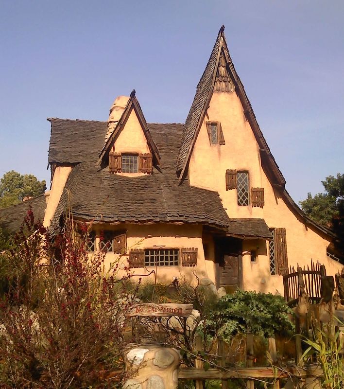 Spadena House