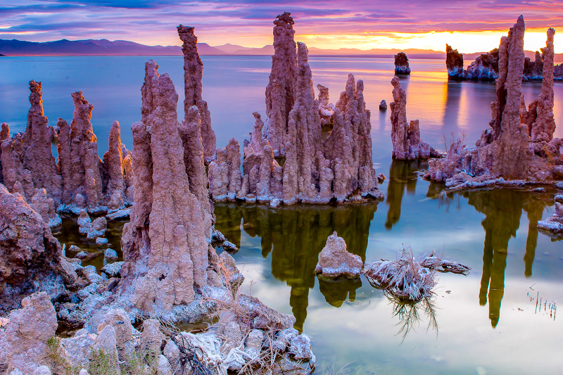 South Tufa Area