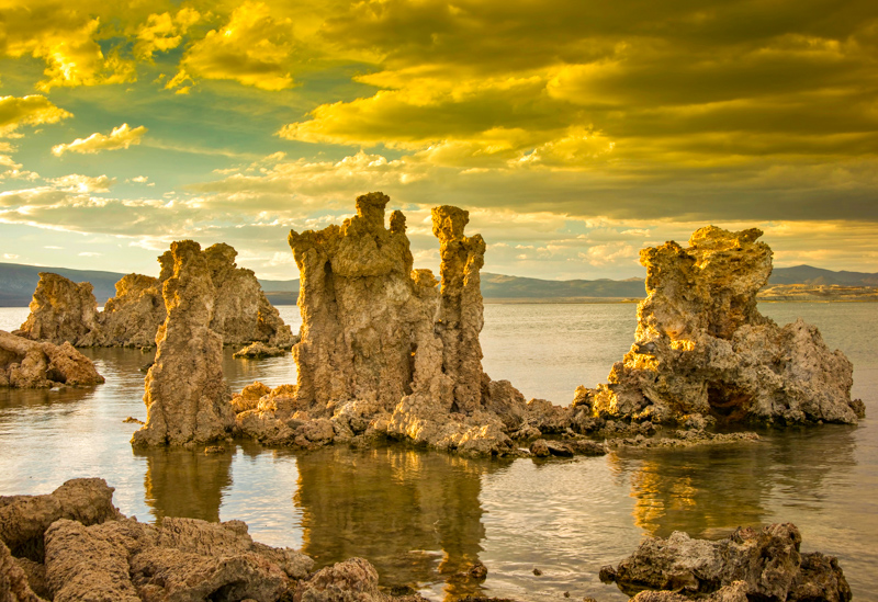 South Tufa Area