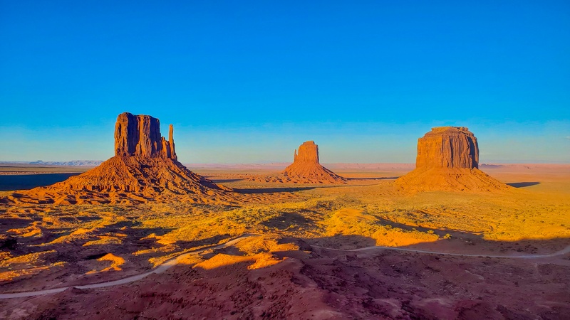 Coucher de Soleil vu de Monument Valley Viewpoint