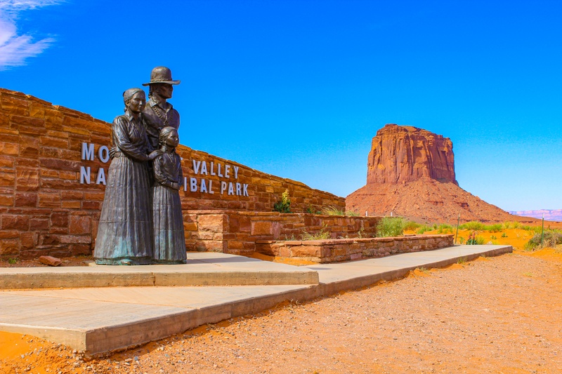 Navajo Nation Monument & Mitchell Butte