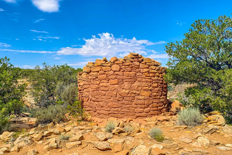 Cave Canyon Towers