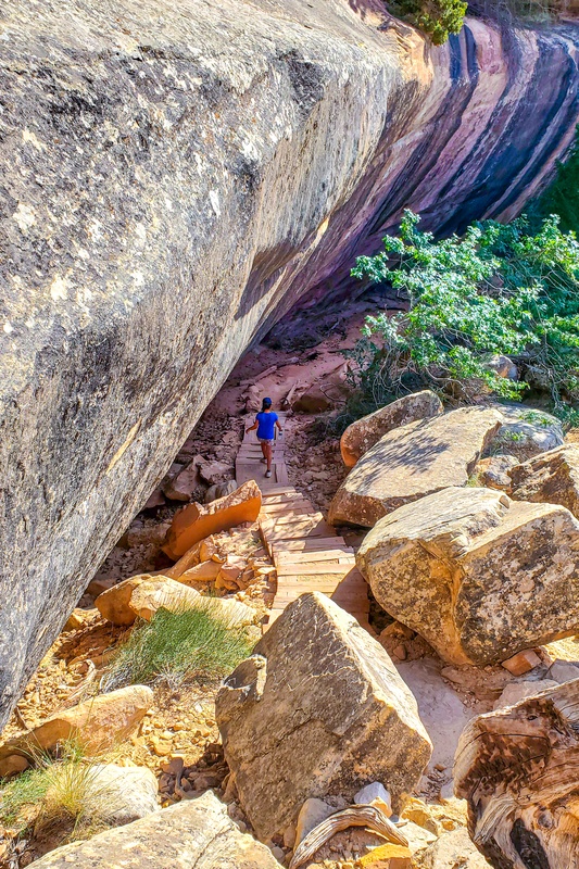 Sipapu Bridge Trail