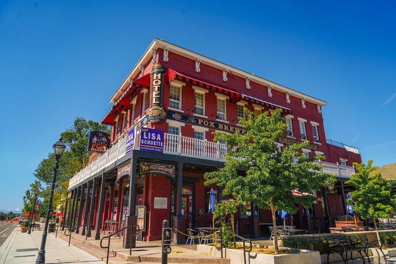 St. Charles-Muller Hotel