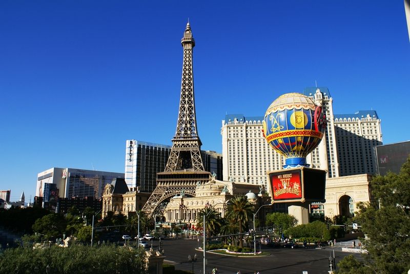 Le Paris