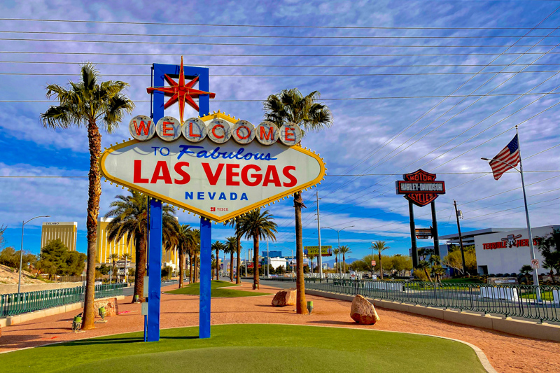Welcome to Fabulous Las Vegas Sign