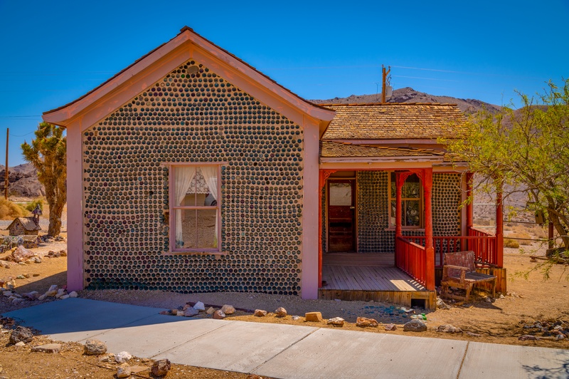 Tom Kelly Bottle House